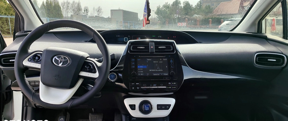 Toyota Prius cena 86000 przebieg: 179000, rok produkcji 2016 z Białystok małe 92